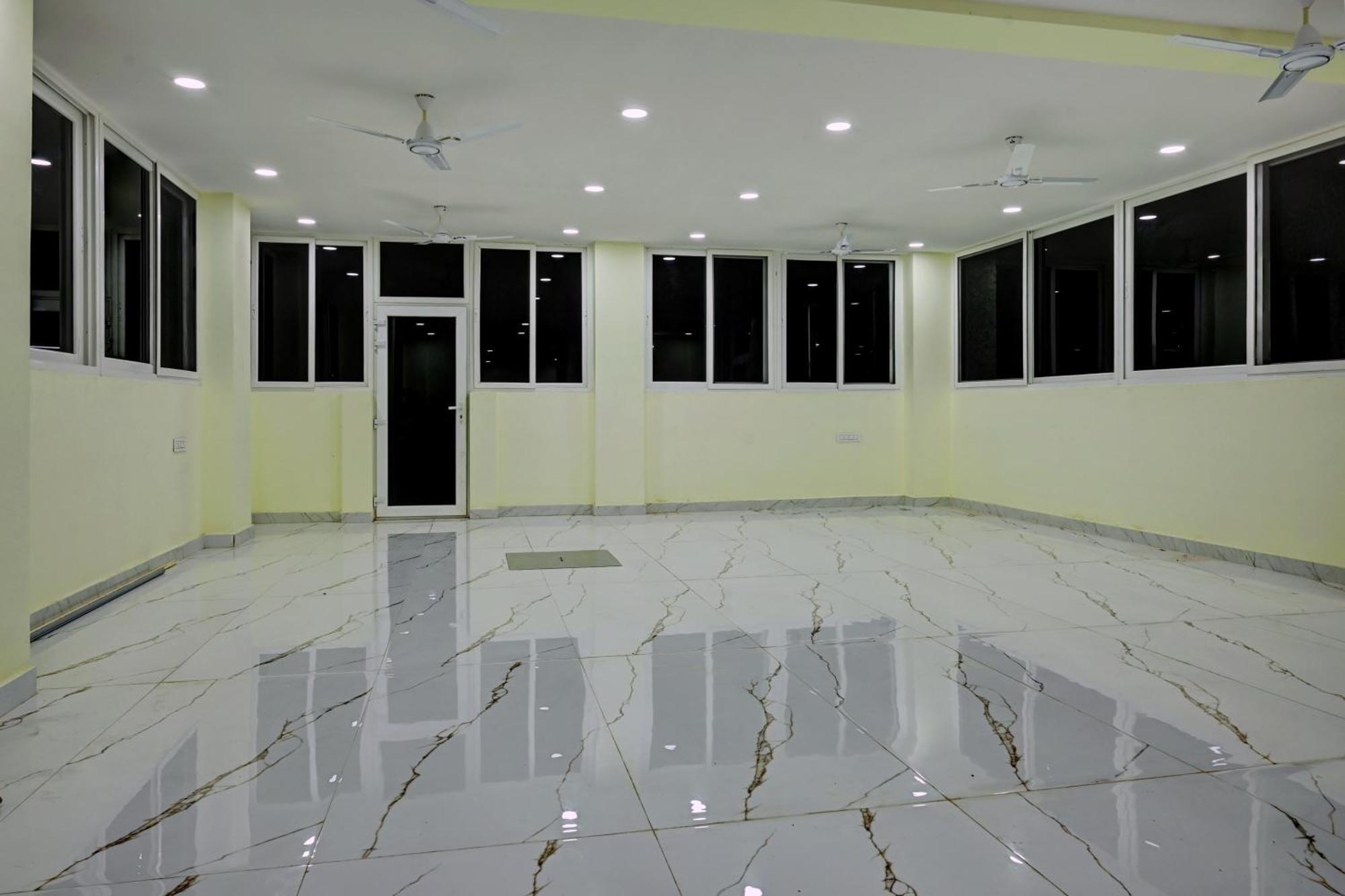 Oyo Home Msr Guest Inn Homestay Nellore Extérieur photo