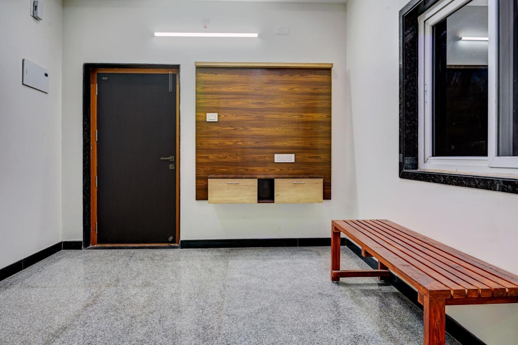 Oyo Home Msr Guest Inn Homestay Nellore Extérieur photo