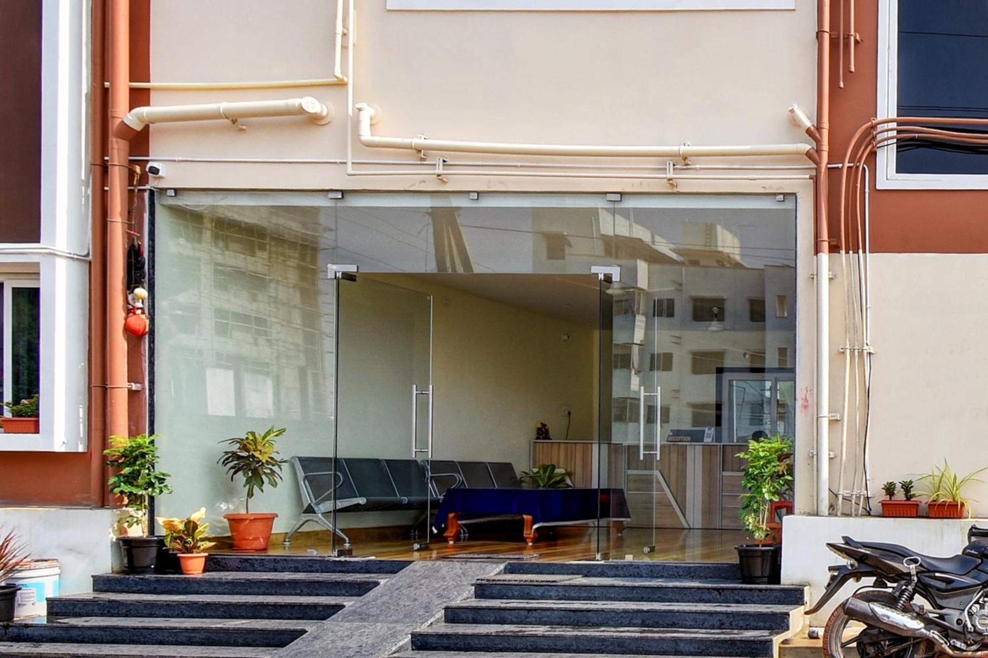 Oyo Home Msr Guest Inn Homestay Nellore Extérieur photo