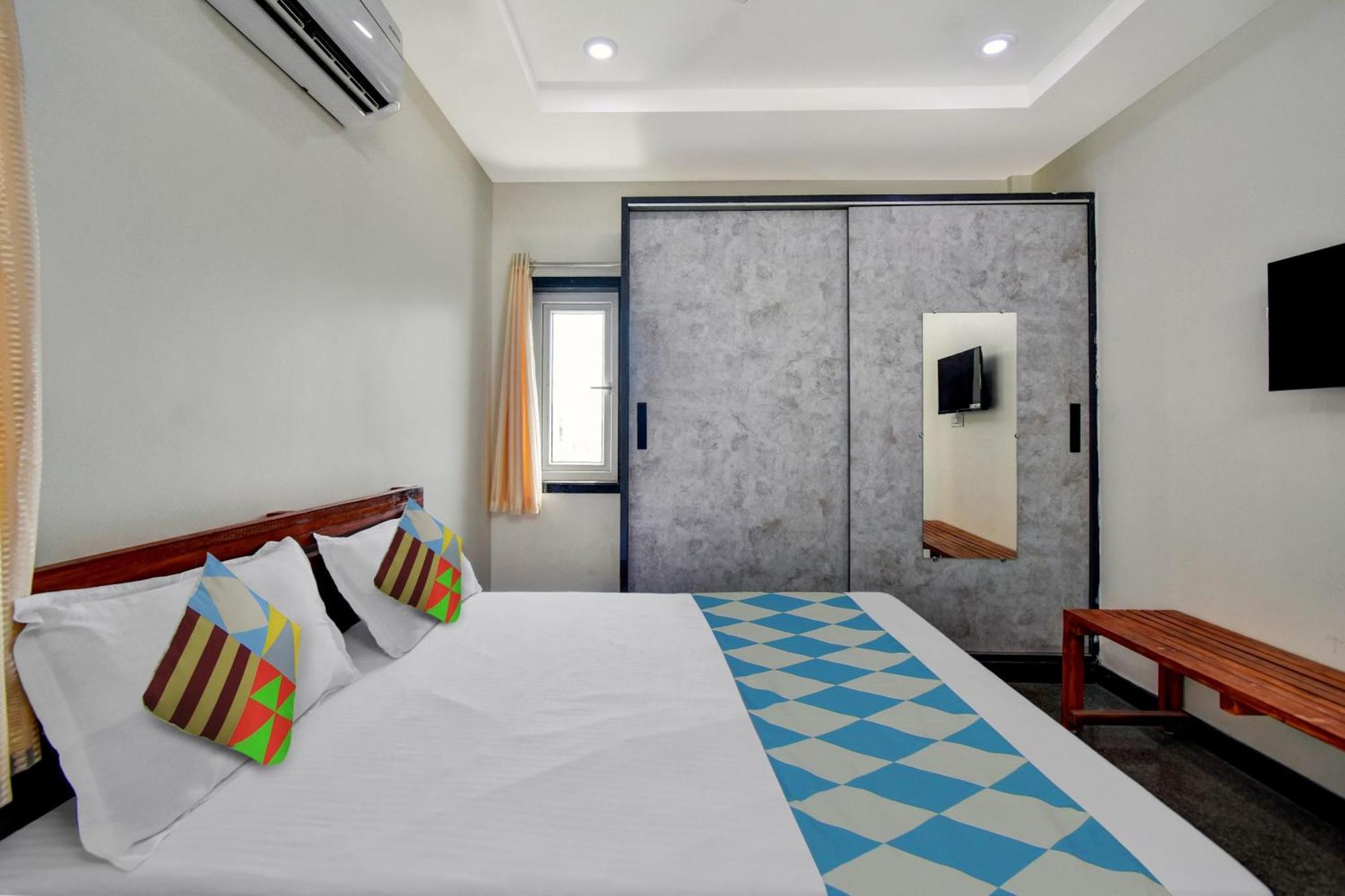 Oyo Home Msr Guest Inn Homestay Nellore Extérieur photo